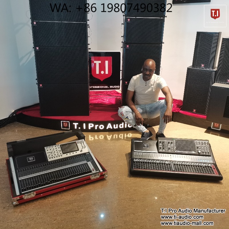 32 Channel Digital Mixer Conso - Audio Music Live 评论和价格